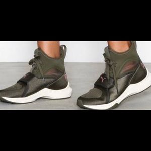 Puma Night Phenom Training Shoes